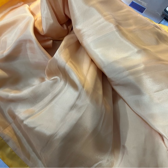 Diane Von Furstenberg Taffeta Silk Yellow Wrap Dress Small - Picture 13 of 14